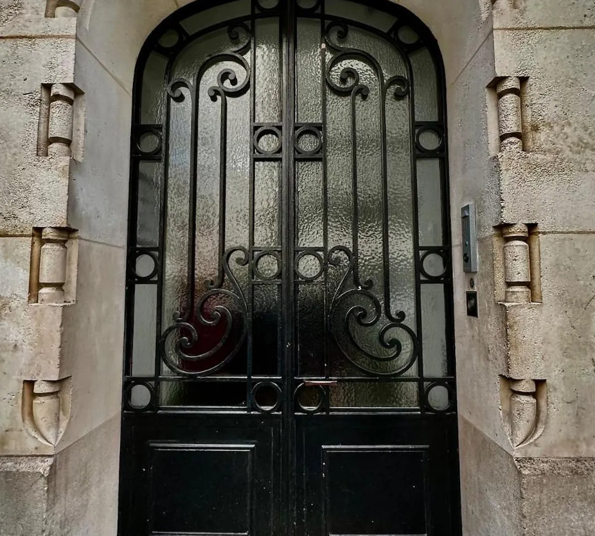 Magnifique 2 Pieces Renove A Neuf, Paris 15, Idealement Situe Apartment